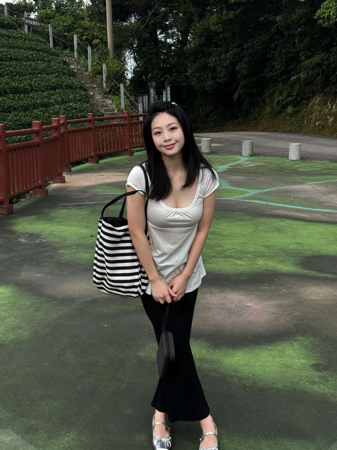 我的随拍日记📓 穿搭小个子穿搭 创作者中心