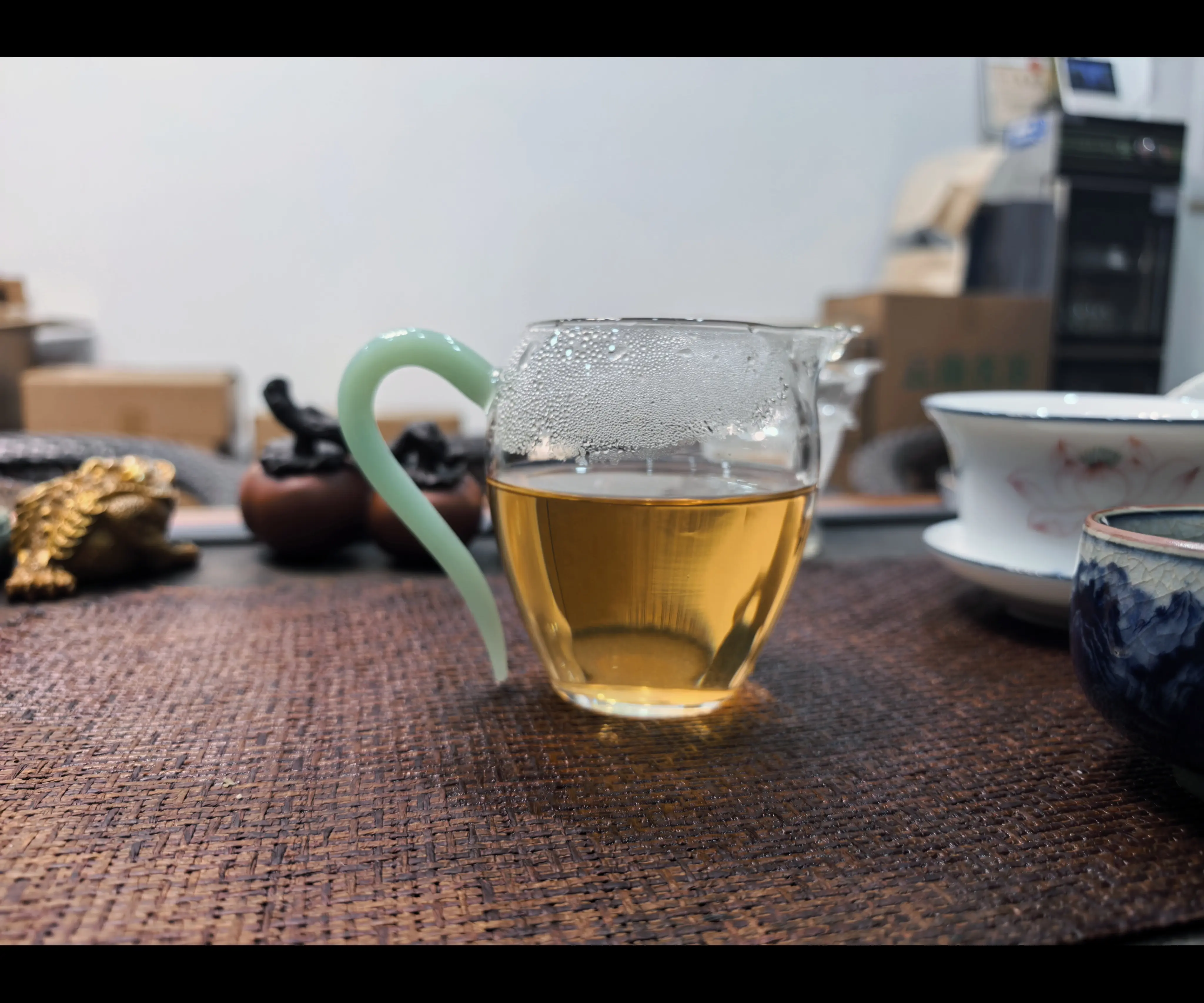 世间万般事，不如一杯茶。