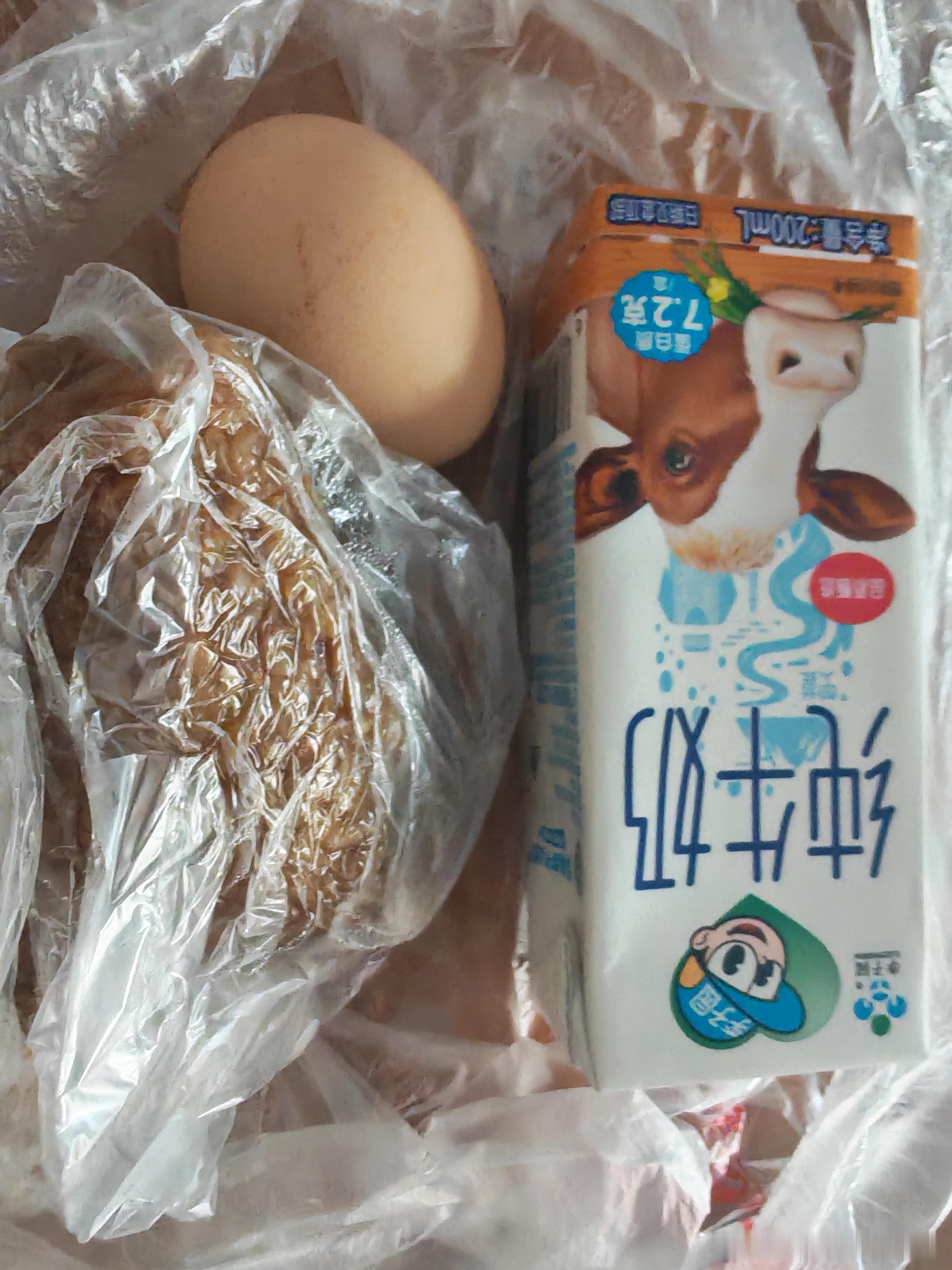 带娃日常暑期打卡活动在微博过暑假 Day20今天的任务是接送客户上下班客户还贴心