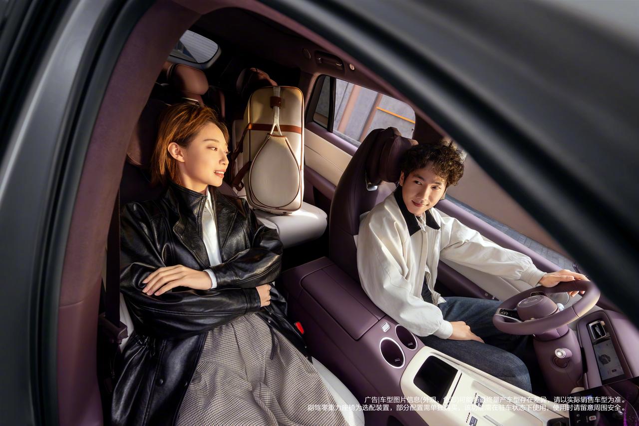 当许多品牌还在纠结激光雷达的选配问题时，问界M6选择了直接全系标配。3月23日上