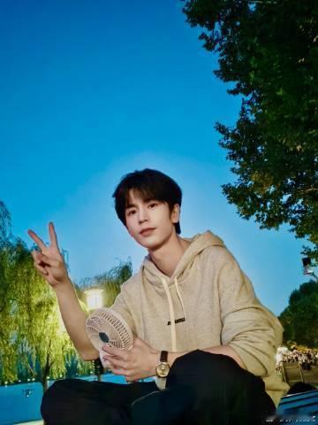 #张凌赫赵今麦 尼克朱迪# 我们牛麦就是小萌物两只[哇] ​​​