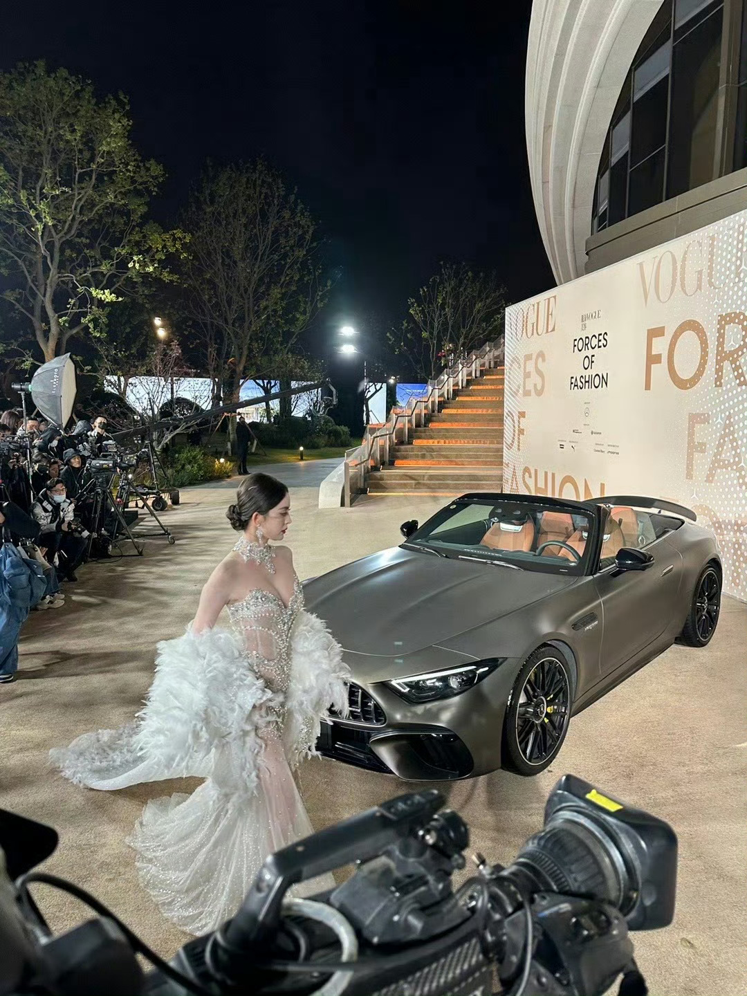美女配香车✨ ​​​