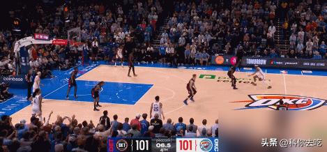 亚历山大这记“绝杀”被吹掉，47分白砍，裁判报告却说是正确判罚。
慢镜头给得清