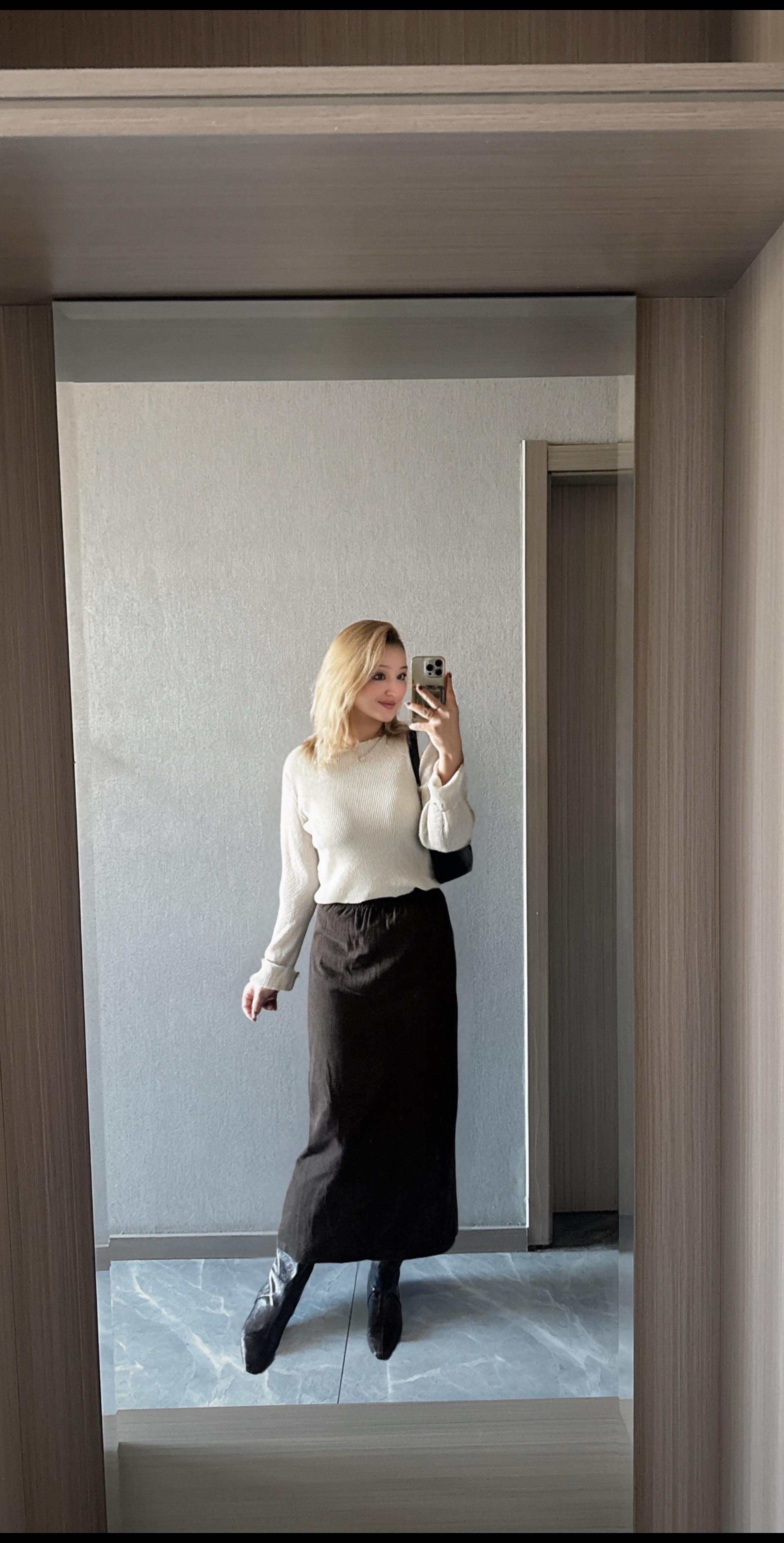 “那就捂住耳朵做你想做的”