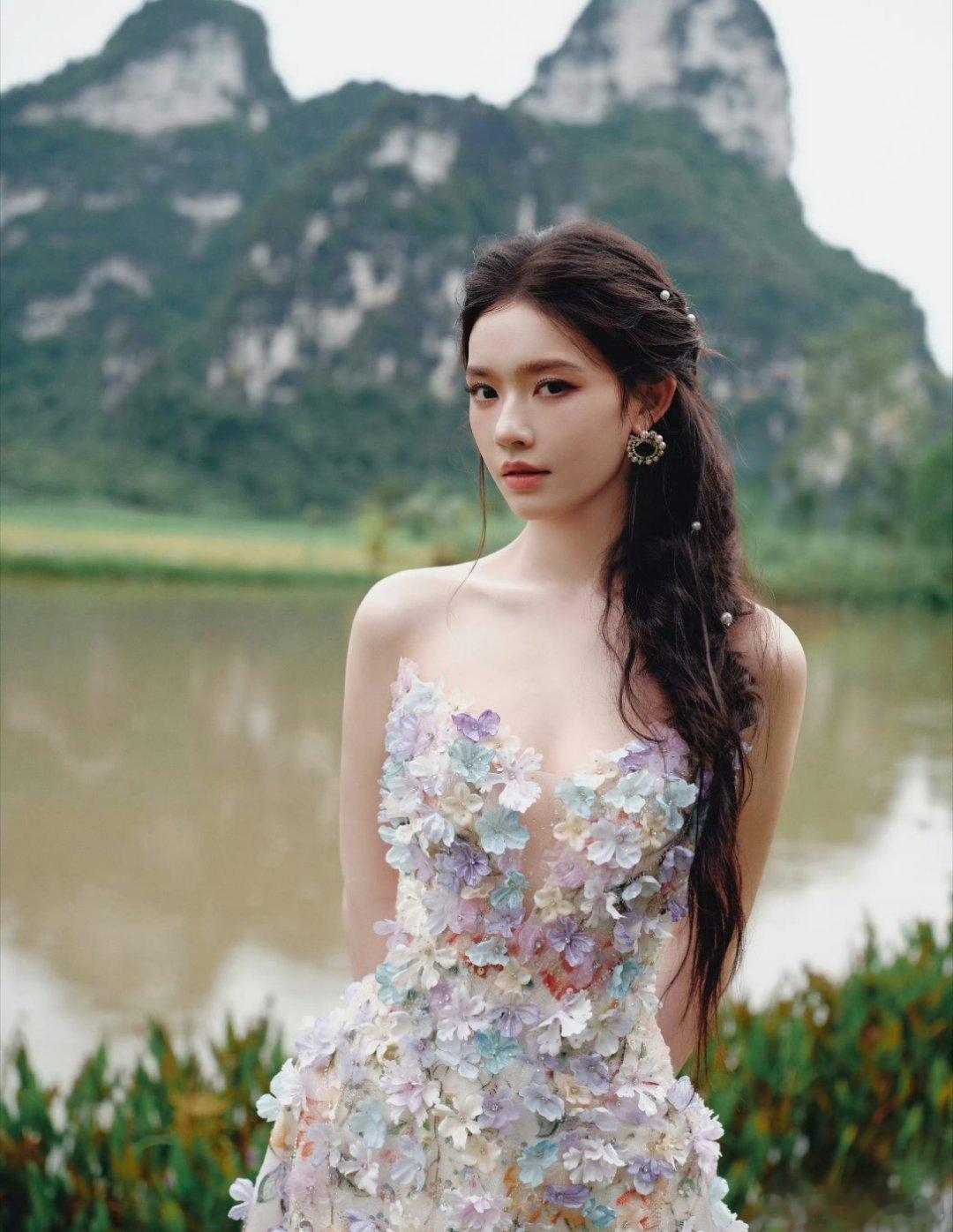 在你眉梢点花灯 李昀锐林允 网传李昀锐和林允主演《在你眉梢点花灯》李昀锐林允 在