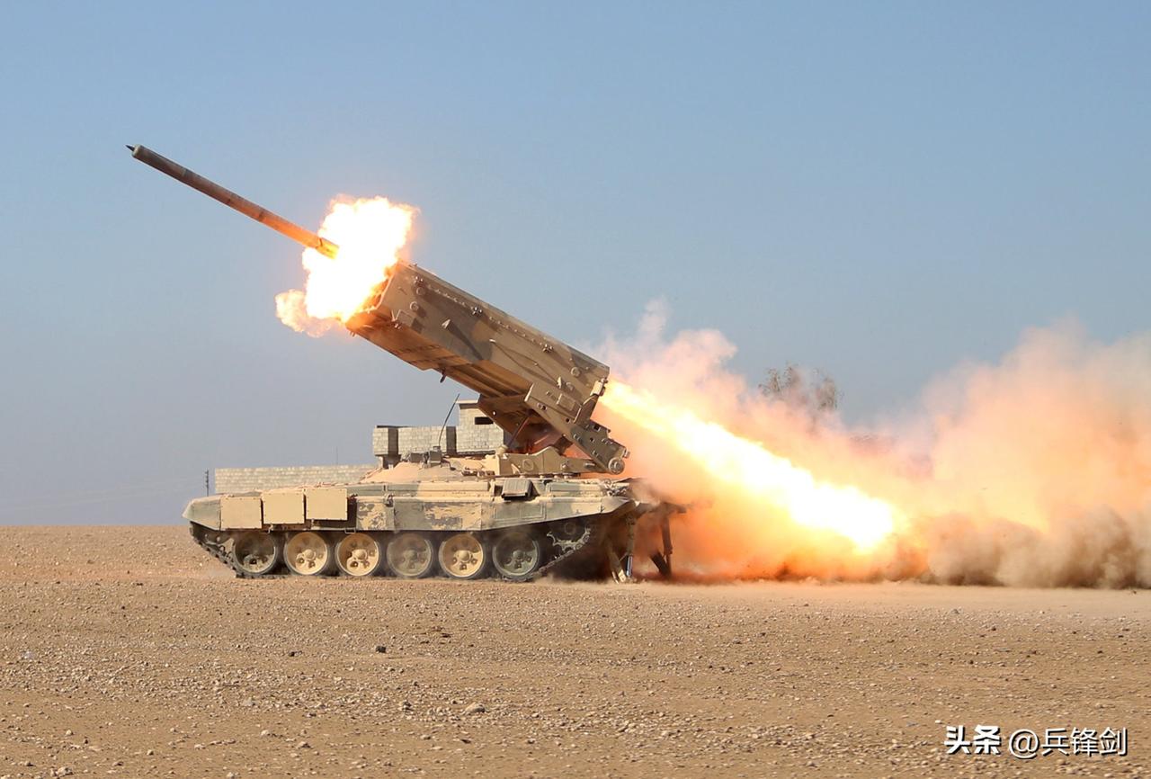 箱式火箭炮有何优点箱式火箭炮优势在于其模块化储运发射箱设计，将储存、运输与发射功