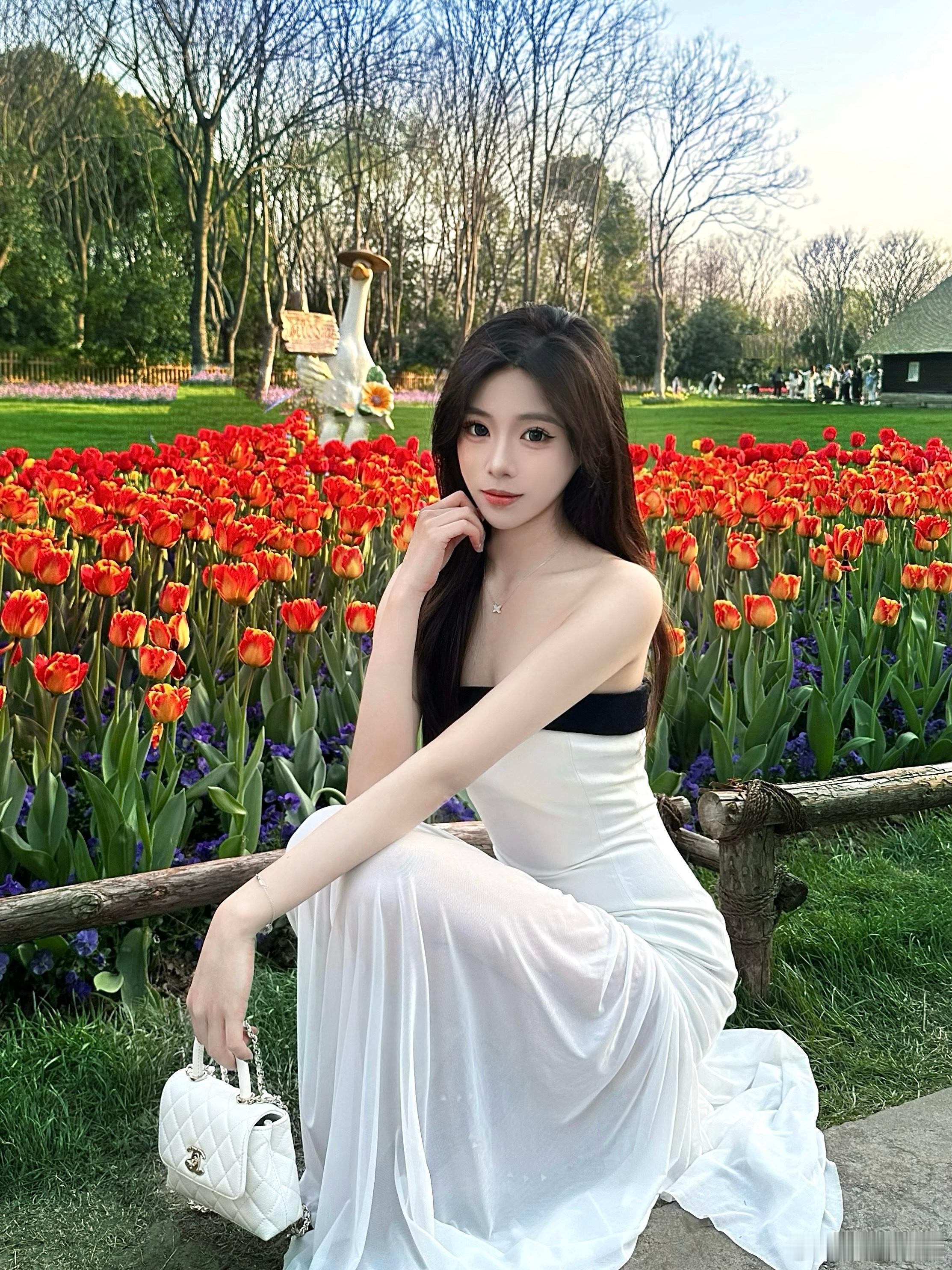 [小小的我] ​​​