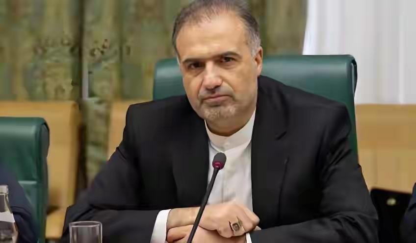 看懂沙特空袭也门，就懂了为何特朗普宁肯挨揍，也要叫停伊以冲突