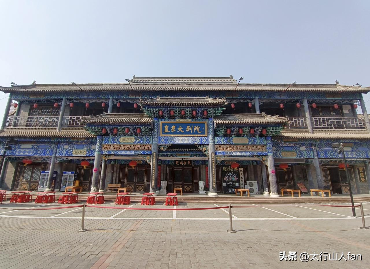 古朴典雅的直隶大剧院

保定直隶大剧院坐落于河北省保定市莲池区裕华路（西大街与城