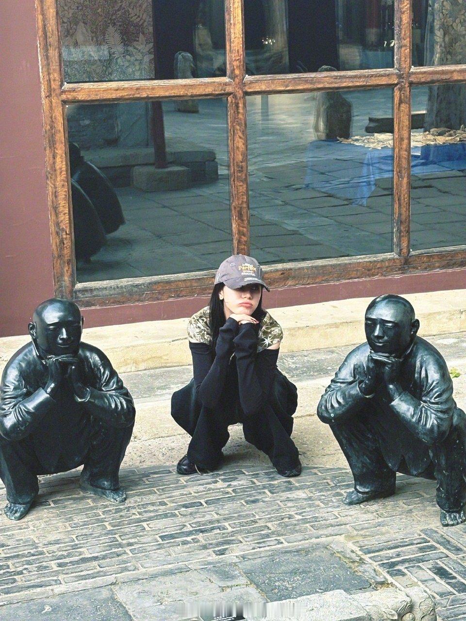 被美女萌晕啦迪丽热巴 ​​​