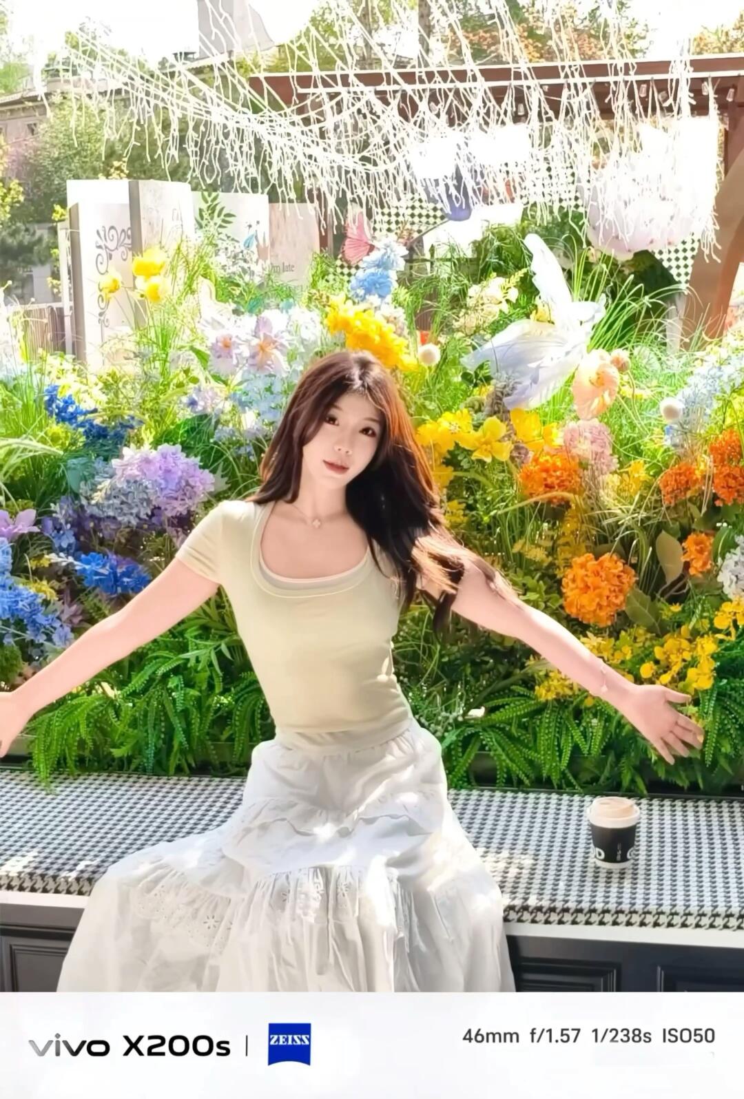 一起感受阳光明媚的夏天~
