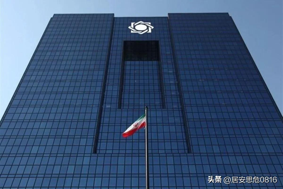 🇺🇸🇮🇷随着叛逃事件不断增加，美国正在冻结伊朗政权的银行账户

美国财政