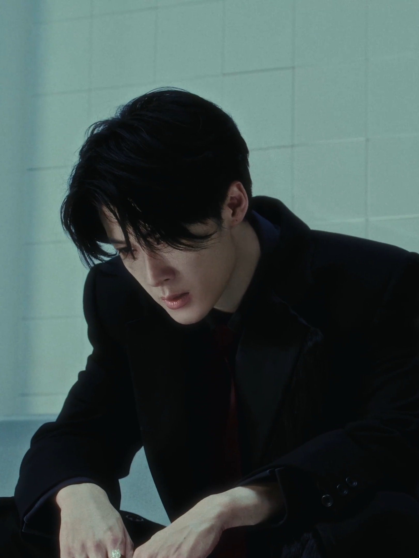 男鬼哥，男鬼弟 