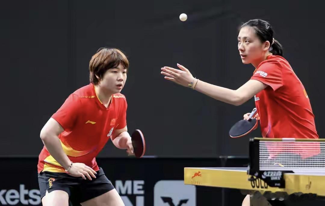 WTT多哈球星挑战赛结束了女双半决赛争夺，中国队输掉了两场中日对决，石珣瑶/王晓