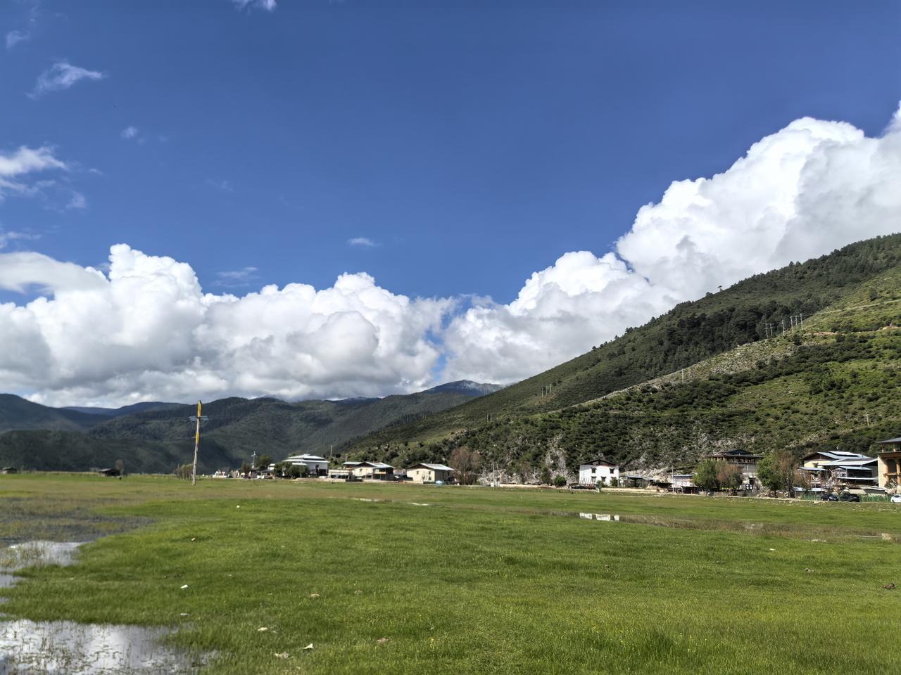 现在浙江那边很多厂二代面临个很现实的问题，就是要不要继承家业？说实话这是个大课题