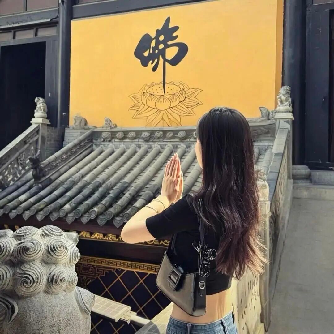 𝗪𝗲𝗖𝗵𝗮𝘁头像 ‖女生头像‖氛围感‖优质女头‖小众高级 ‖无水印女