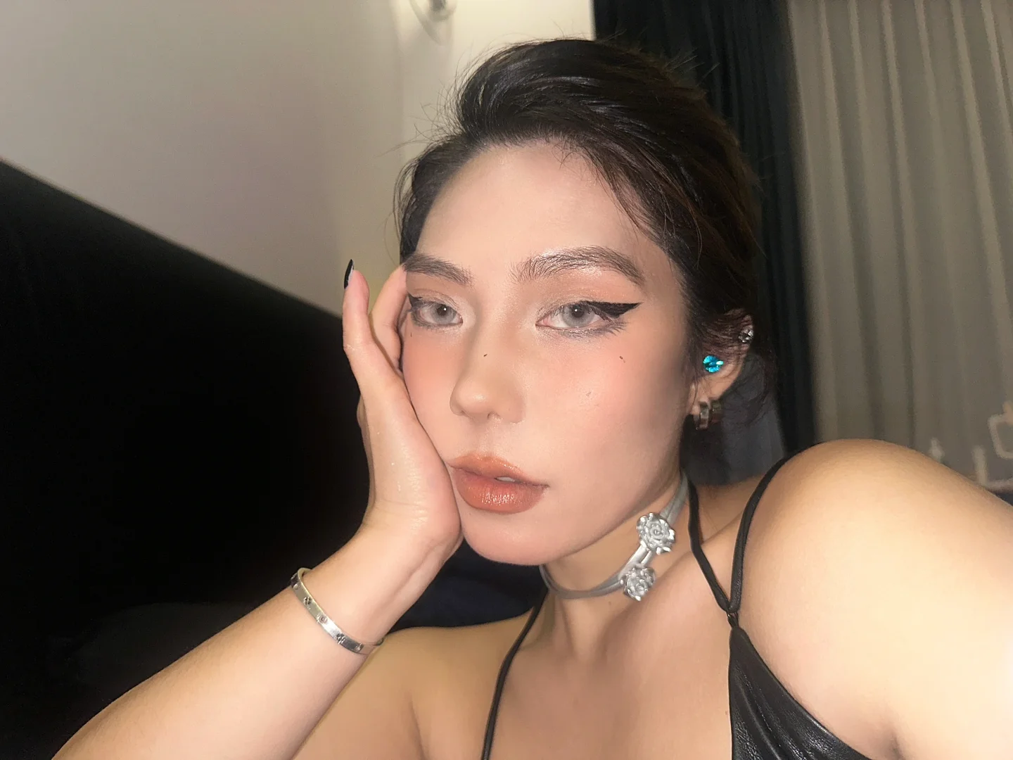 👀 COCOSUSIE混血鹅褐