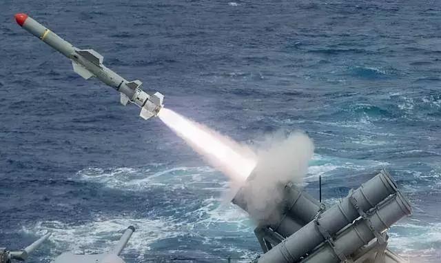 美国拦截一次无人机的花费可不小。就拿“爱国者”防空系统来说，一枚“爱国者”导弹造