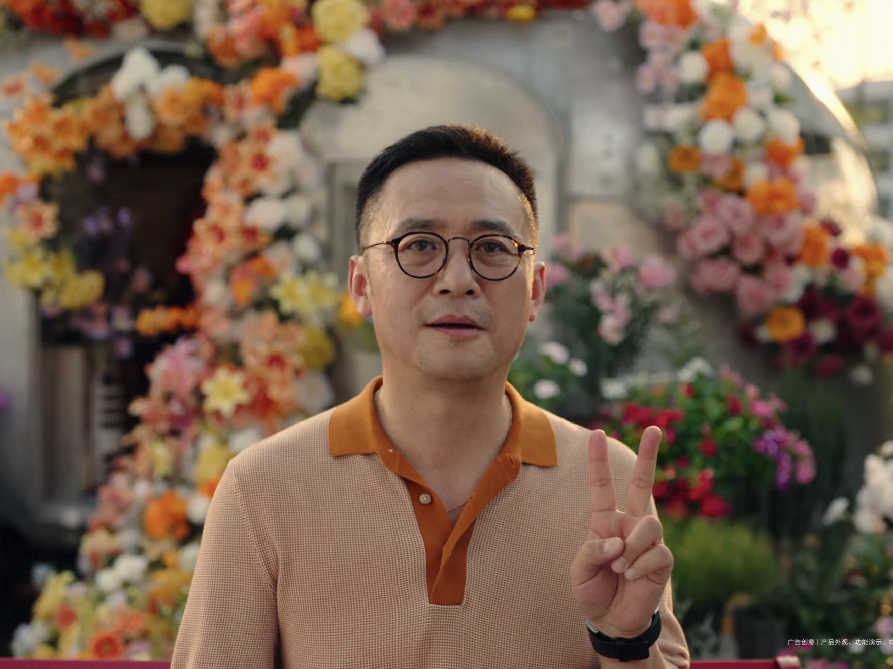 华为Pura90 今天预热的新功能很有意思「AI姿势推荐」，去年Pura80的时