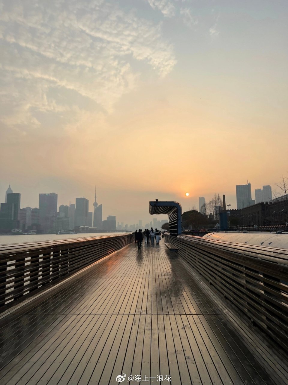 今天的北外滩落日！生活手记