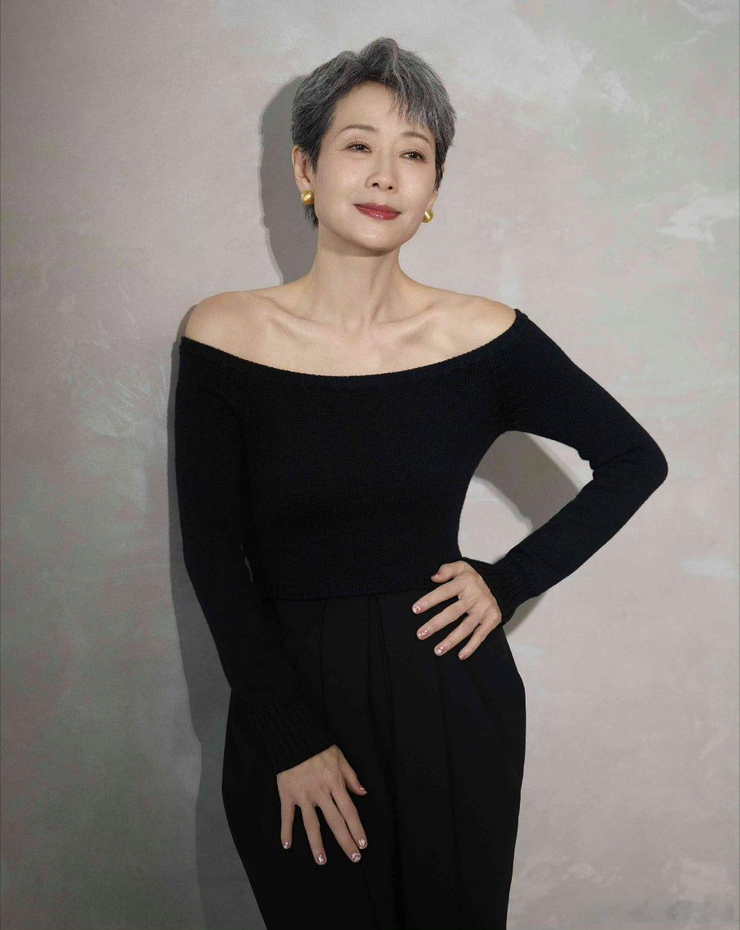 网传花少8阵容看这阵容是浪姐团建嘛，不过可以期待一下，要是真的话应该蛮有意思的 