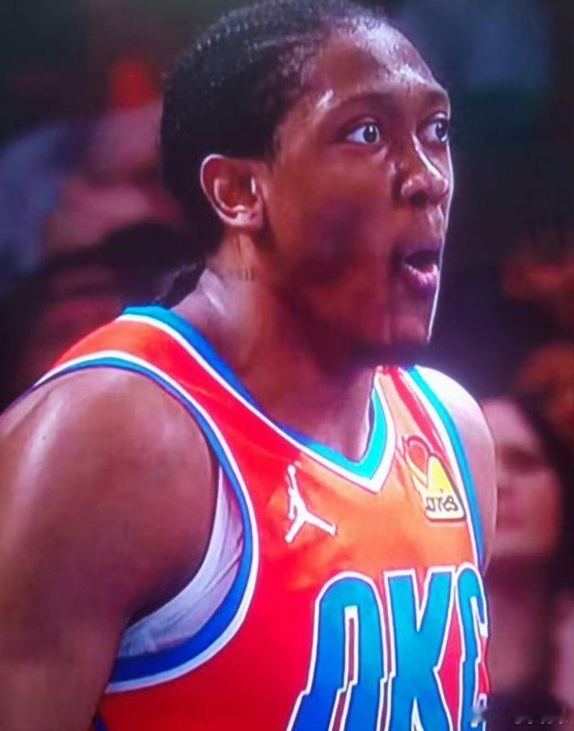 NBA 雷霆会不会后悔顶薪给早了？雷霆客场136-104，狂胜骑士32分！亚历山