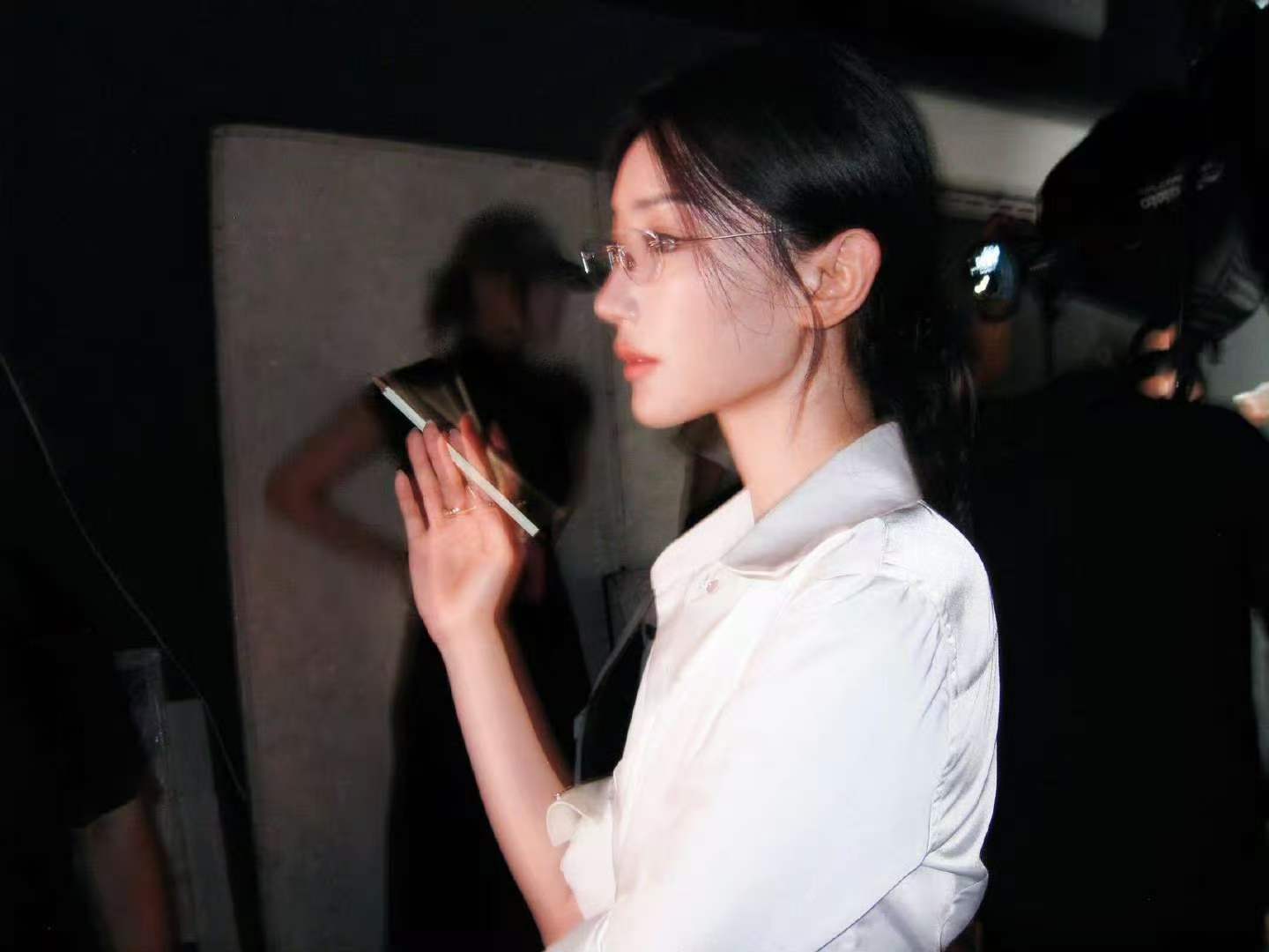 毛晓彤官宣十日终焉肖战毛晓彤合作十日终焉肖战毛晓彤合作十日终焉 两个毛晓哈哈哈 