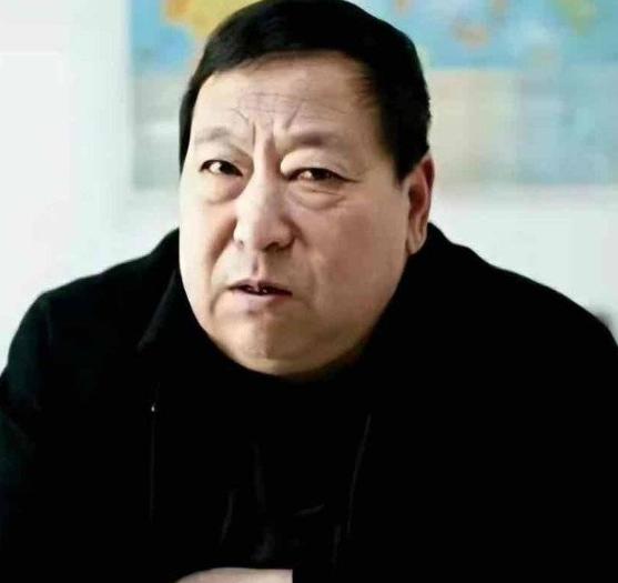 他叫郑成月，广平县公安局原副局长。2005年，他亲手揪出聂树斌案真凶，却把自己推