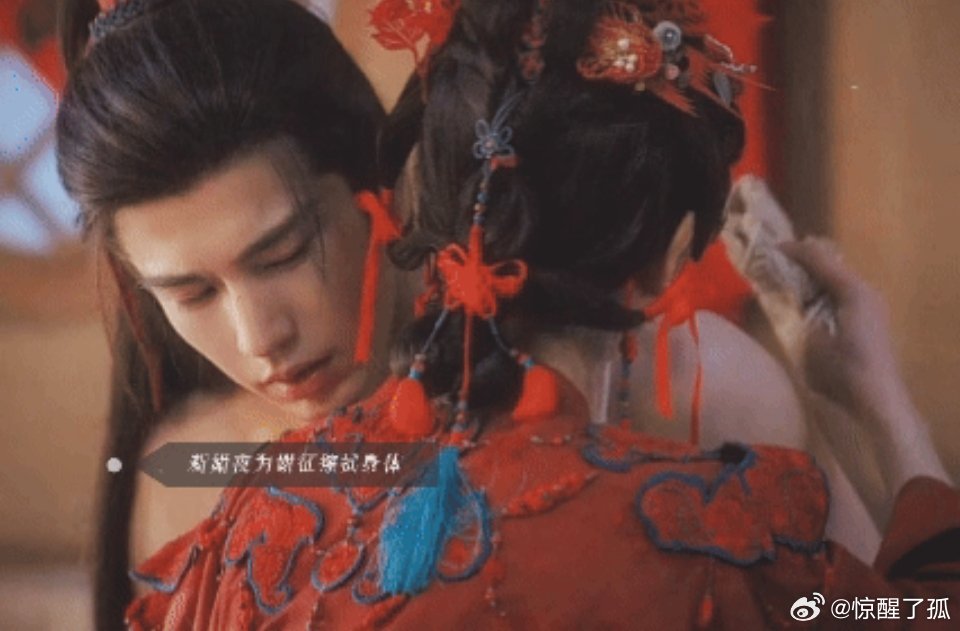 谢征张凌赫早就帮你想好通天路了麻烦中生出感情，凌赫这恋爱宝典也太懂了，这波联动我