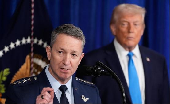 太尴尬！美高官公开承认：打伊朗可以，打完就没弹药对付东大了！
 
近日，美军参谋