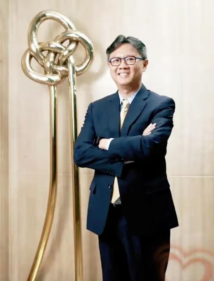 福华集团第三代接班人、前台中福华大饭店董事长廖国宏，9月4日不幸离世，年仅55岁