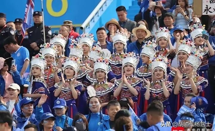 永州队和泰安队却已进入央超第二届群众足球邀请赛的决赛，他们谁会获得冠军？
   