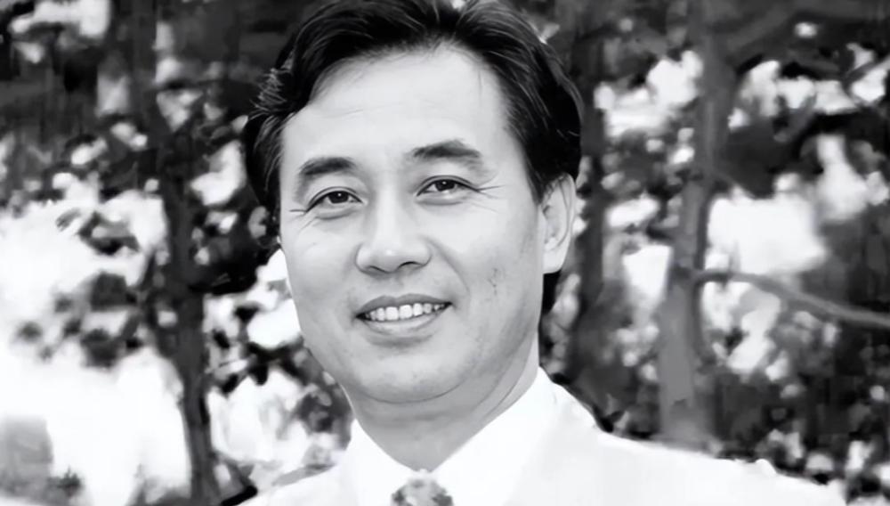 前驻日武官王庆简：在日本潜伏20年，出卖了大量核心军事情报，没料到最后竟被一个老