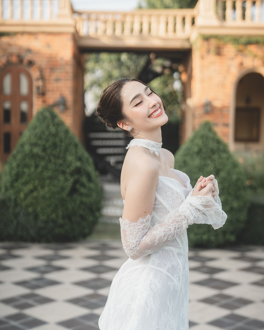 #HanaLewis[超话]#📍Hana Lewis IG更新✨这套是订婚仪式