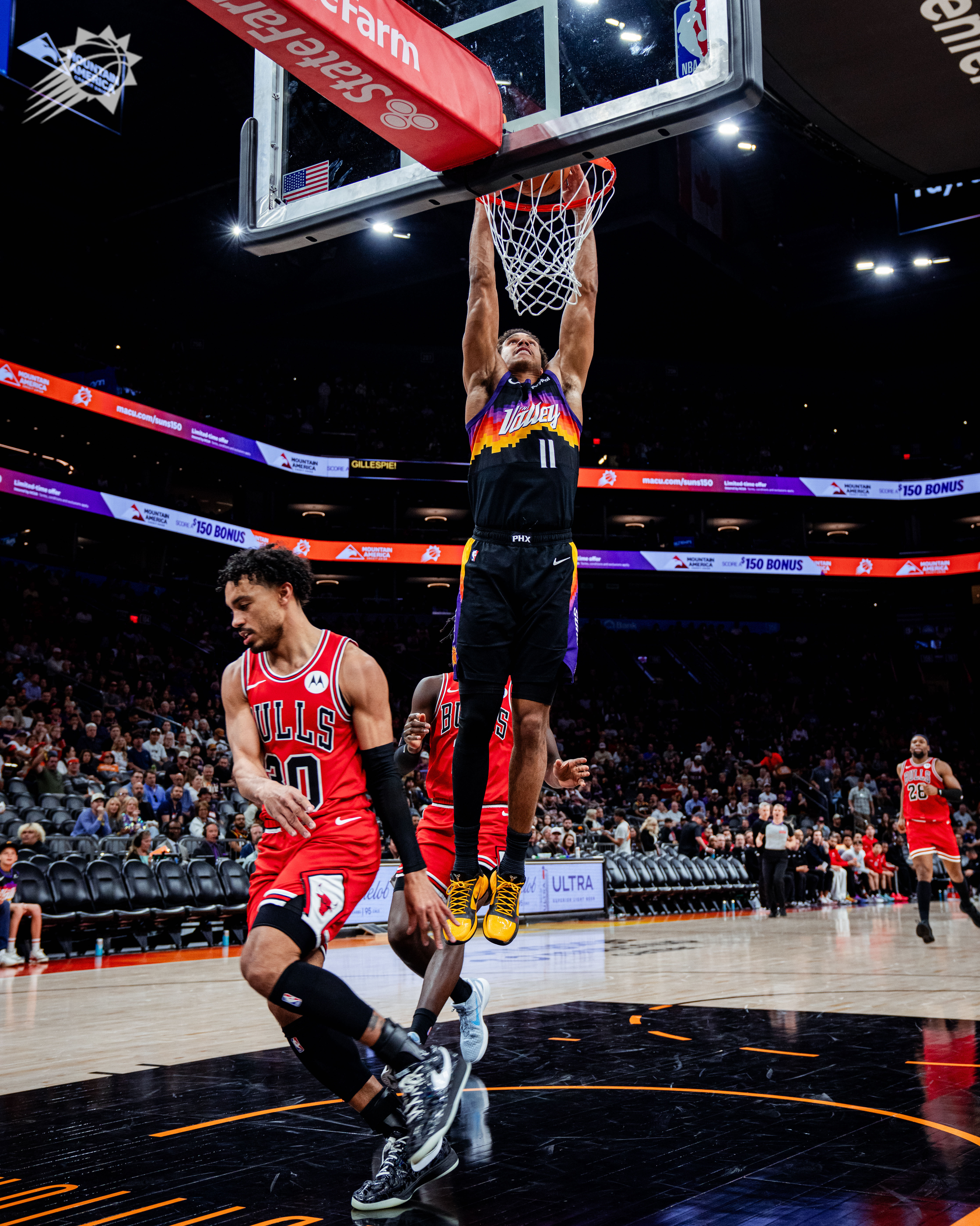 Oso💪22分钟拿到：8分7篮板3助攻1盖帽！菲尼克斯太阳 ｜旭日东升｜公牛v