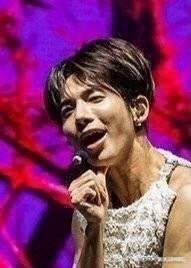 姜太显  听说这个夜店红光吗喽又皮痒了 