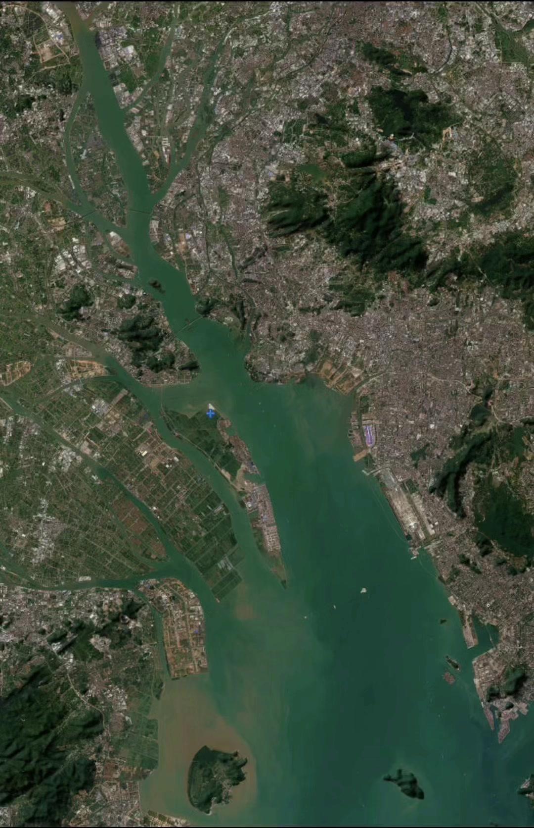 大湾区为何重点布局南沙？🌉珠江口六条跨江通道扎堆南沙，千亿规模投入加持。虎门大