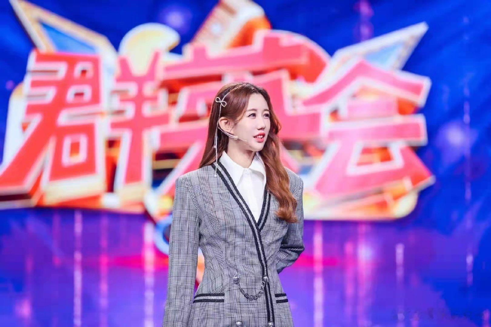 麦家文吉儿这就是中国作协正规军的表达能力吗《少年故事大会》这段问答值得反复品，文