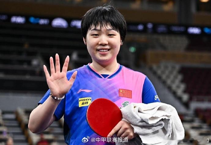 蒯曼女单进决赛 蒯曼对大藤沙月三连胜，晋级女单决赛，静候对手（队友）的到来，恭喜