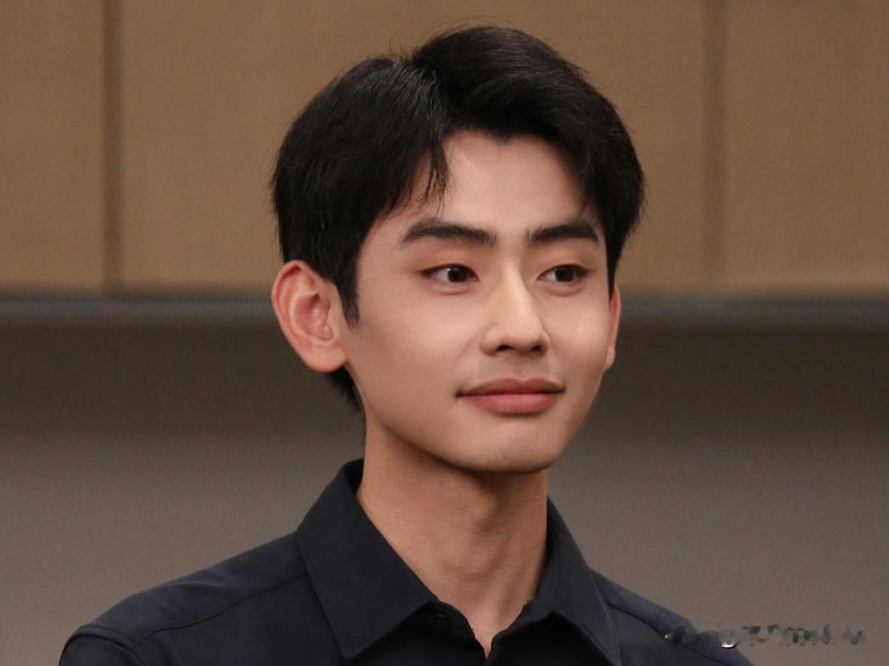 近日，黄凯时隔两年发长文回应《offer5》录制时期的一些争议，并配文“新阶段开