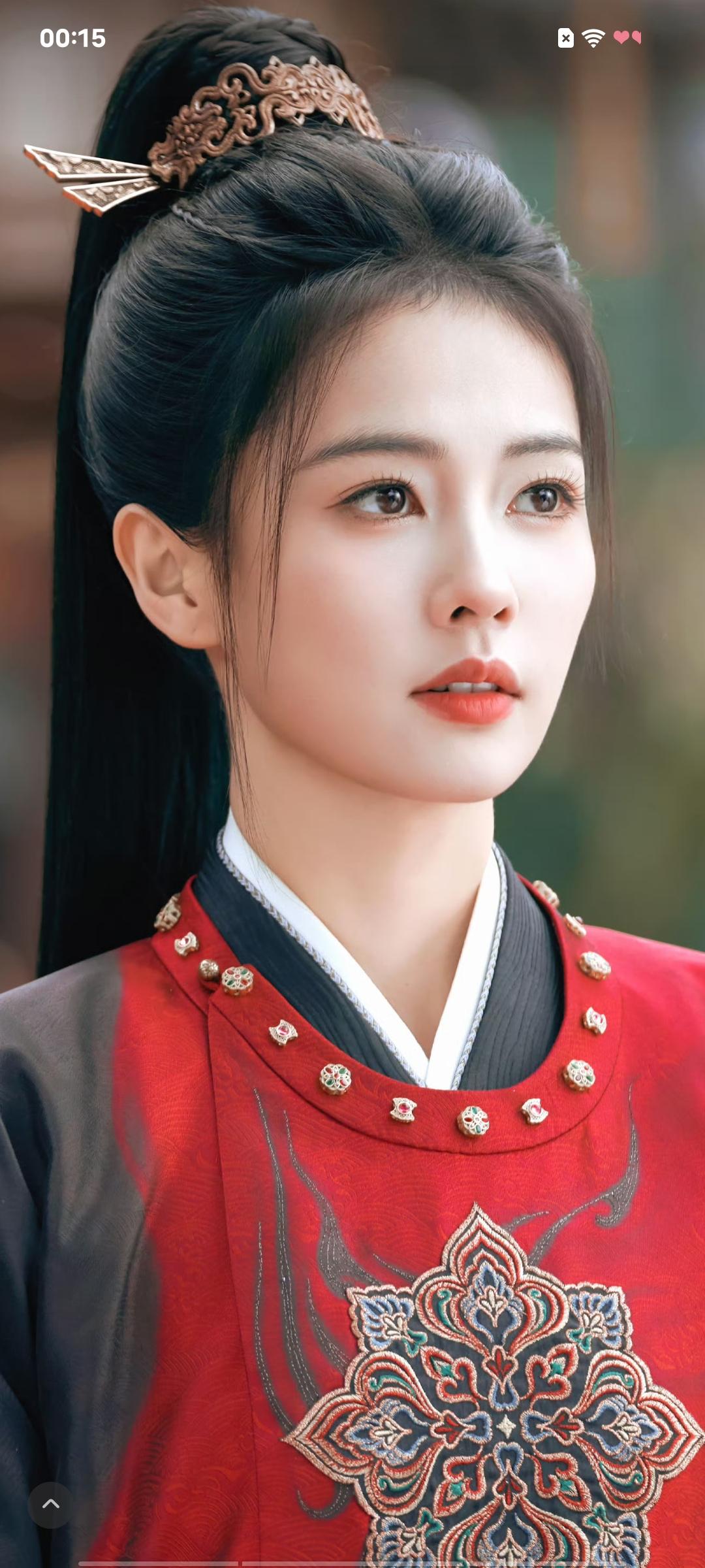 李佩仪的一生都在寻一个公道  一面查王采女被毒杀的真相，戳破“风寒病逝...