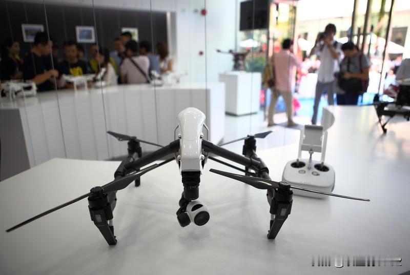 2025年12月22日，美国联邦通信委员会（FCC）把大疆（DJI）及所有“外国