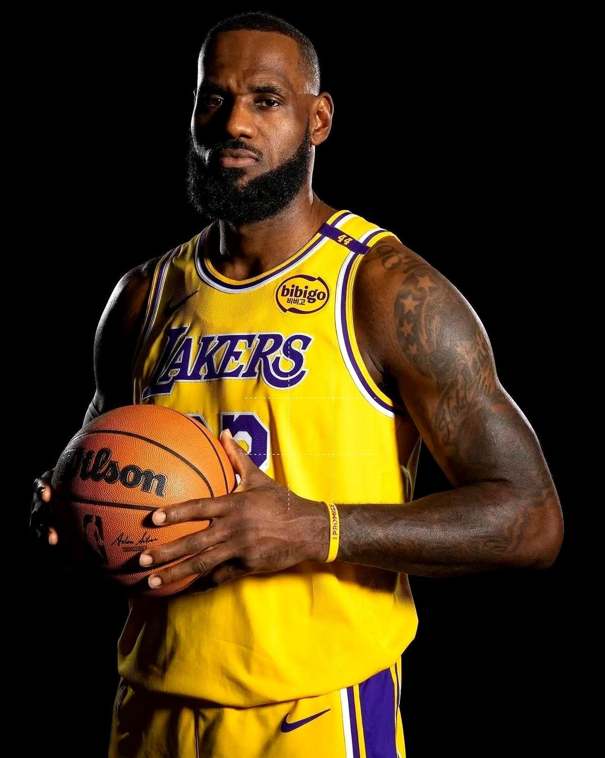 勒布朗·詹姆斯的单挑，真到了寸土必争的阵地战里，到底什么水平？

数据很实在。生