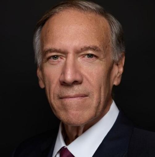 美国前国务卿蓬佩奥今天（北京时间2月7日）发文写道：“与伊朗谈判只有一个可接受的