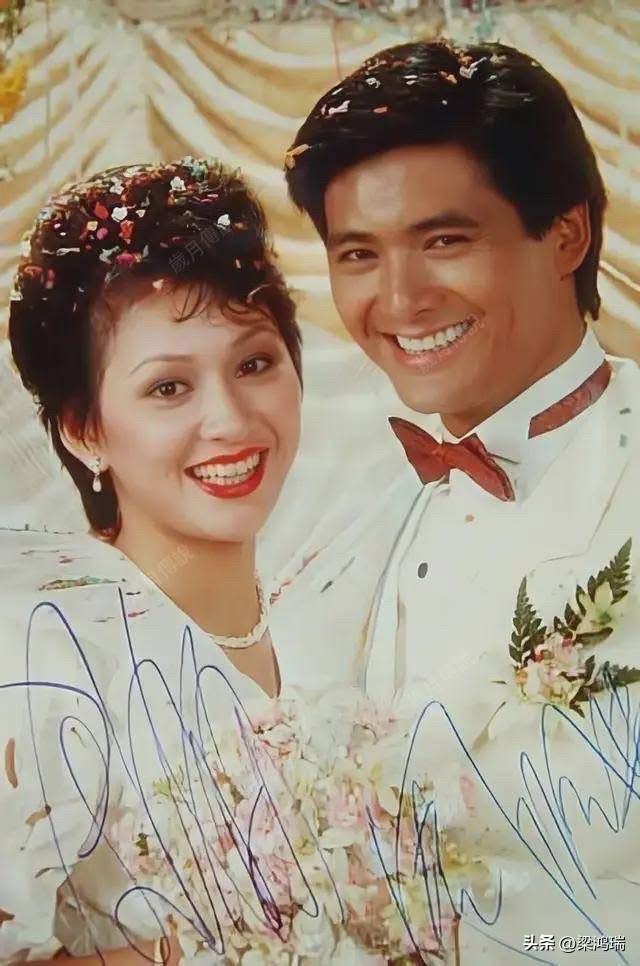 1983年的爱情模样，翻到周润发和余安安的婚礼旧照，真的被80年代的港风浪漫狠狠