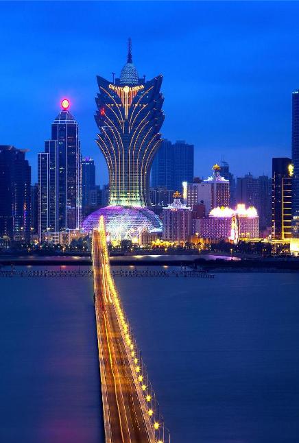 澳门之所以不闹腾，最重要的原因是葡萄牙人在离开时几乎把所有澳门人及其后代都拥有的