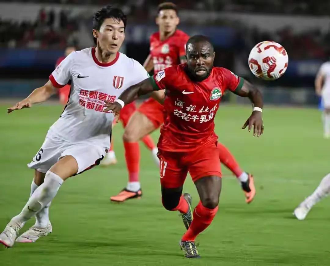 青少年赛事：中国足球复兴的希望之光

当欧洲豪门俱乐部U16梯队纷纷踏上中国土地
