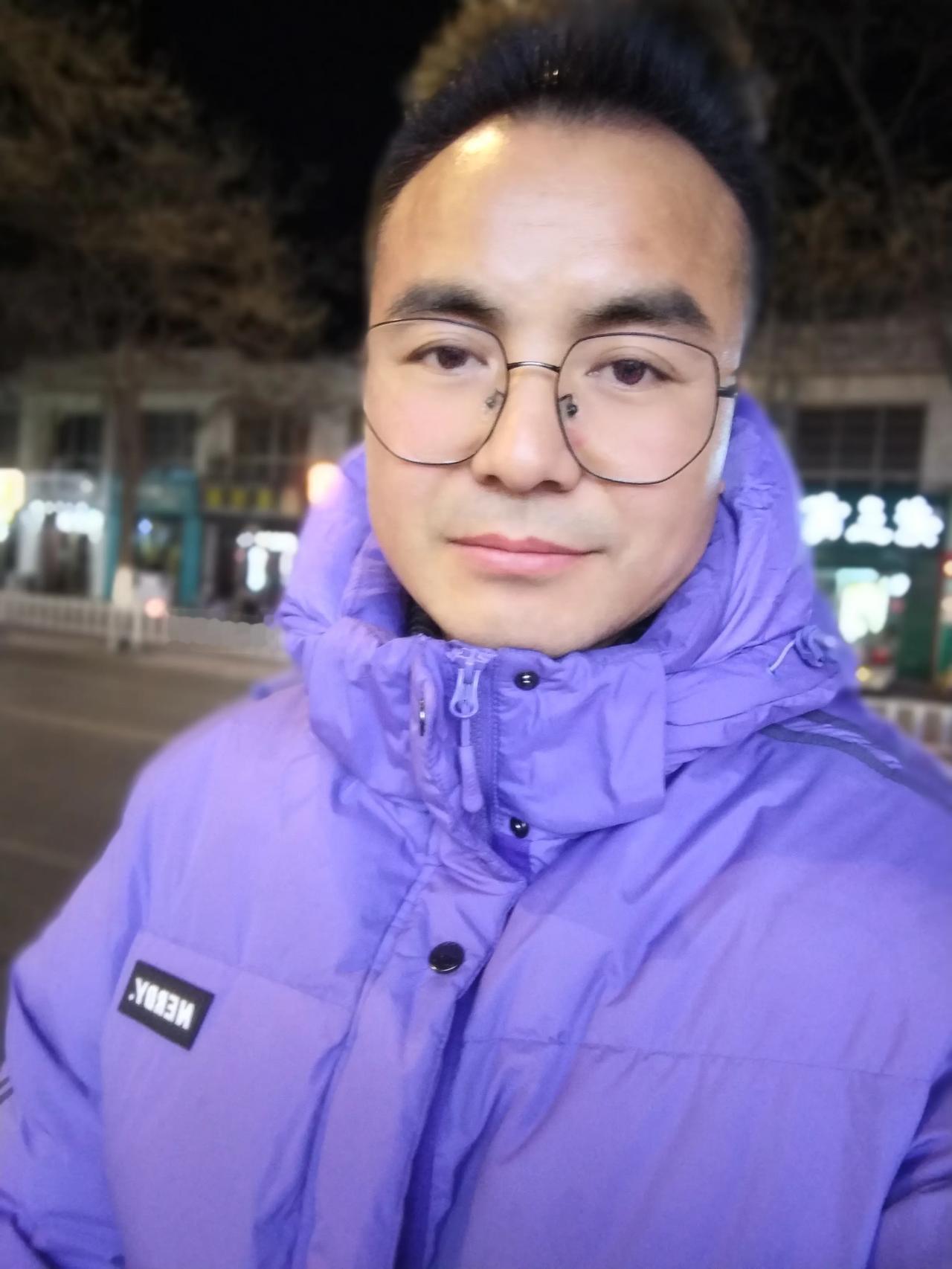 细细品味，季节变迁，秋别后，已是“终南阴岭秀，积雪浮云端”。万物逐渐萧瑟，葱葱郁