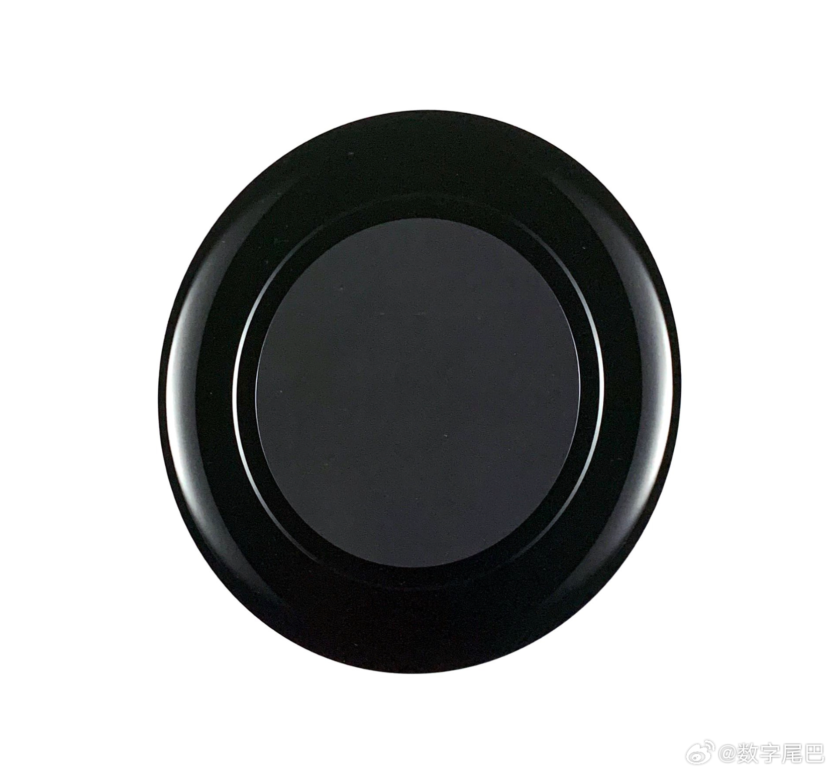 果子的刨丝器 Mac Pro 从官网正式下线，最后一次更新是 23 年时换上了 