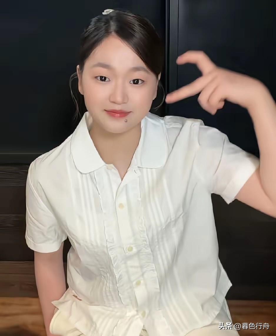 果然姜还是老的辣！
我问我妈，全红婵19岁，比陈芋汐还小，怎么老是看见她休赛、调